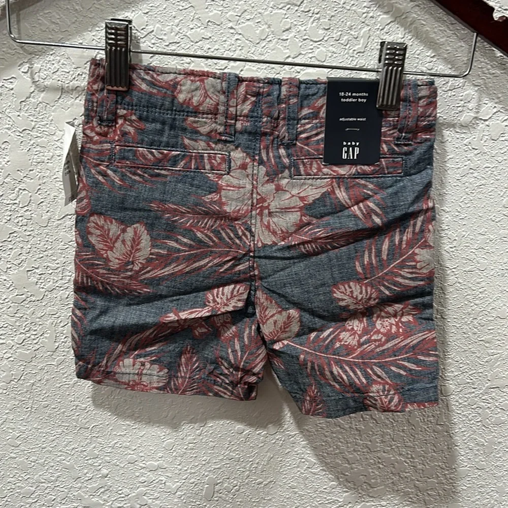 Baby Gap boys floral shorts size 18-24 M NWT